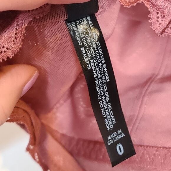 0X 12W Large Torrid Pink 4 Way Stretch Bralette Lace Racerback Lingerie Knit NWT - Picture 7 of 9